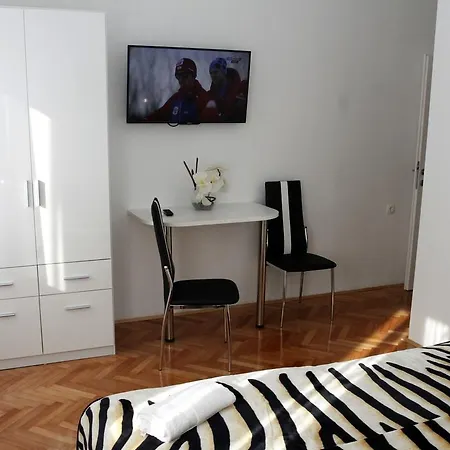 Miletic Near The Palace 3* Split